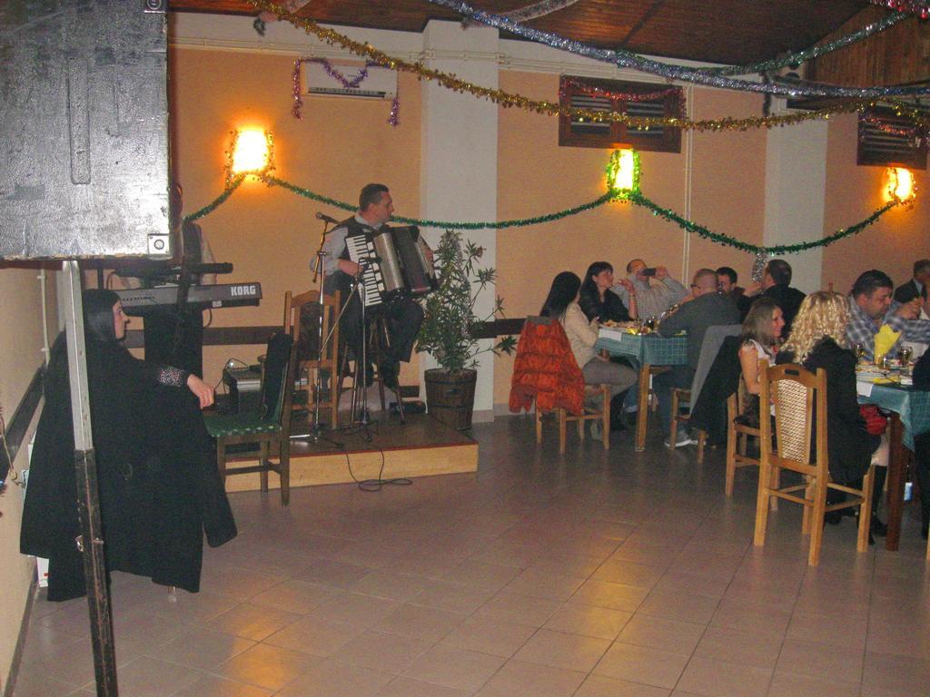 Amfora Rooms Caribrod Dimitrovgrad Exterior photo