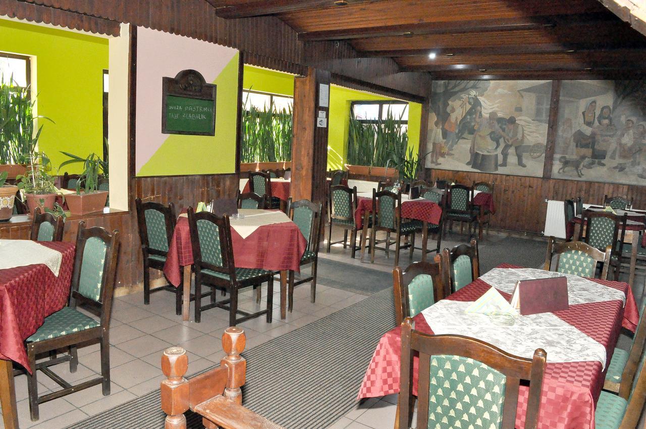 Amfora Rooms Caribrod Dimitrovgrad Exterior photo